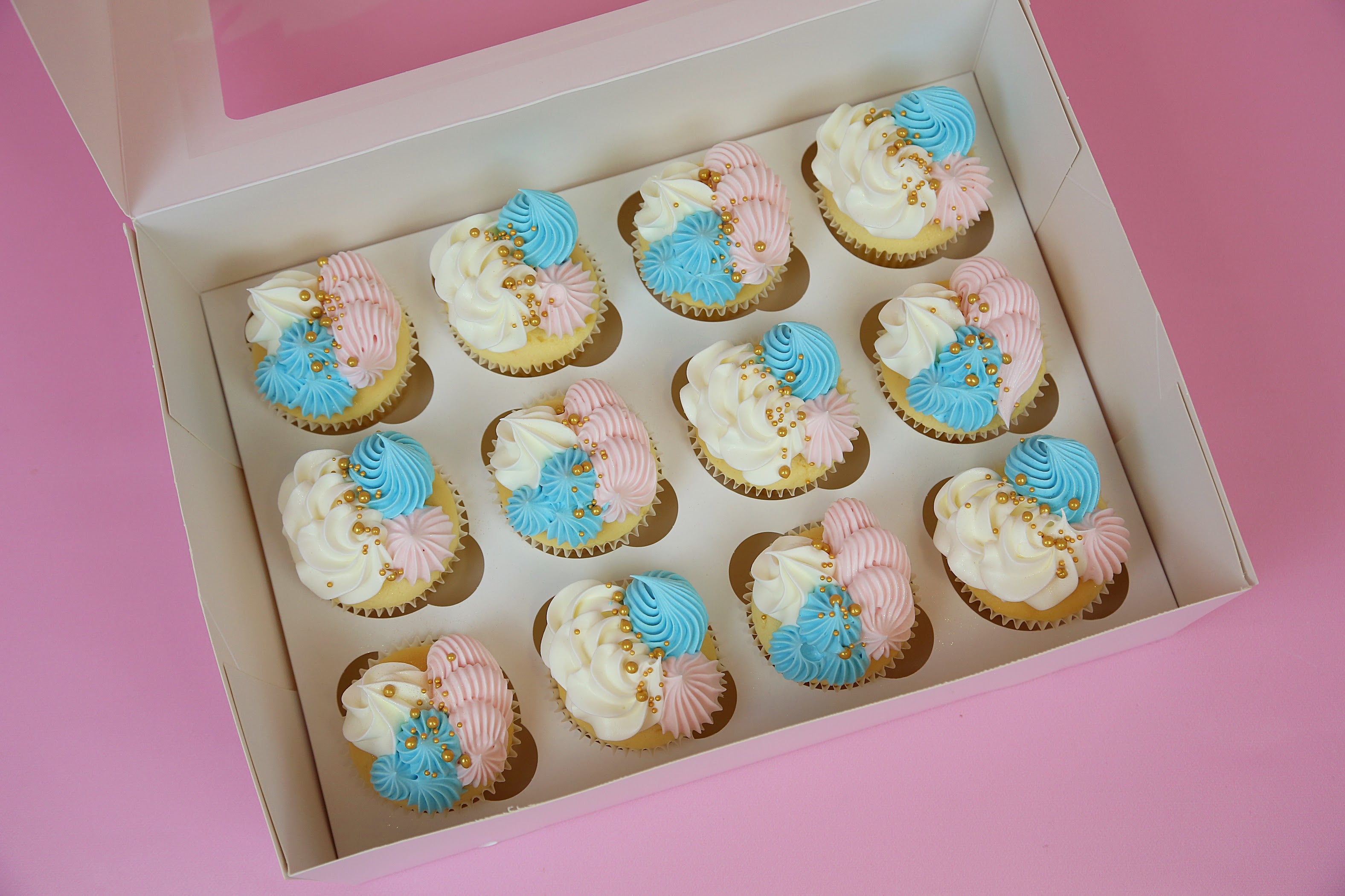 Cupcakes: Choose your size & colour