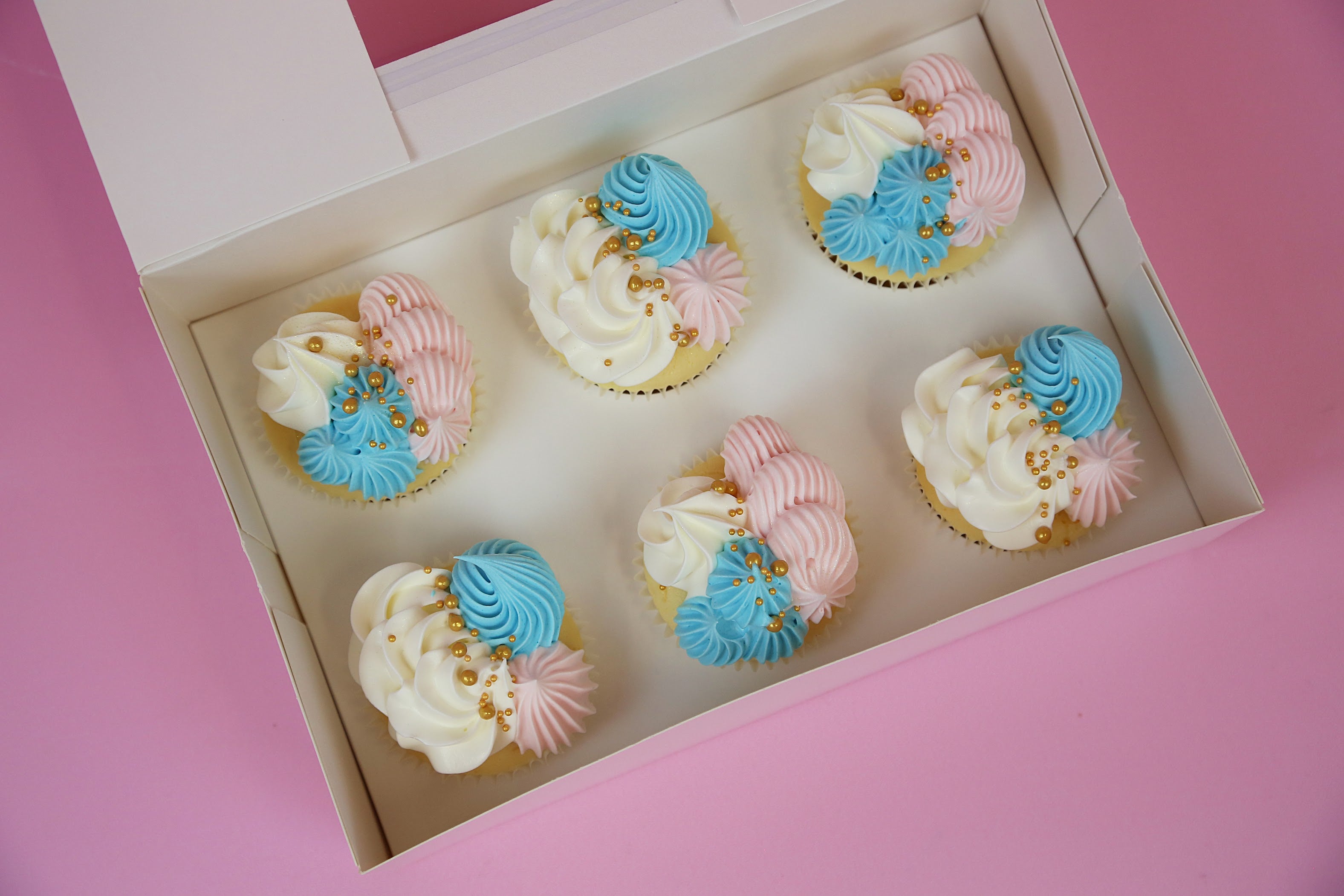 Cupcakes: Choose your size & colour