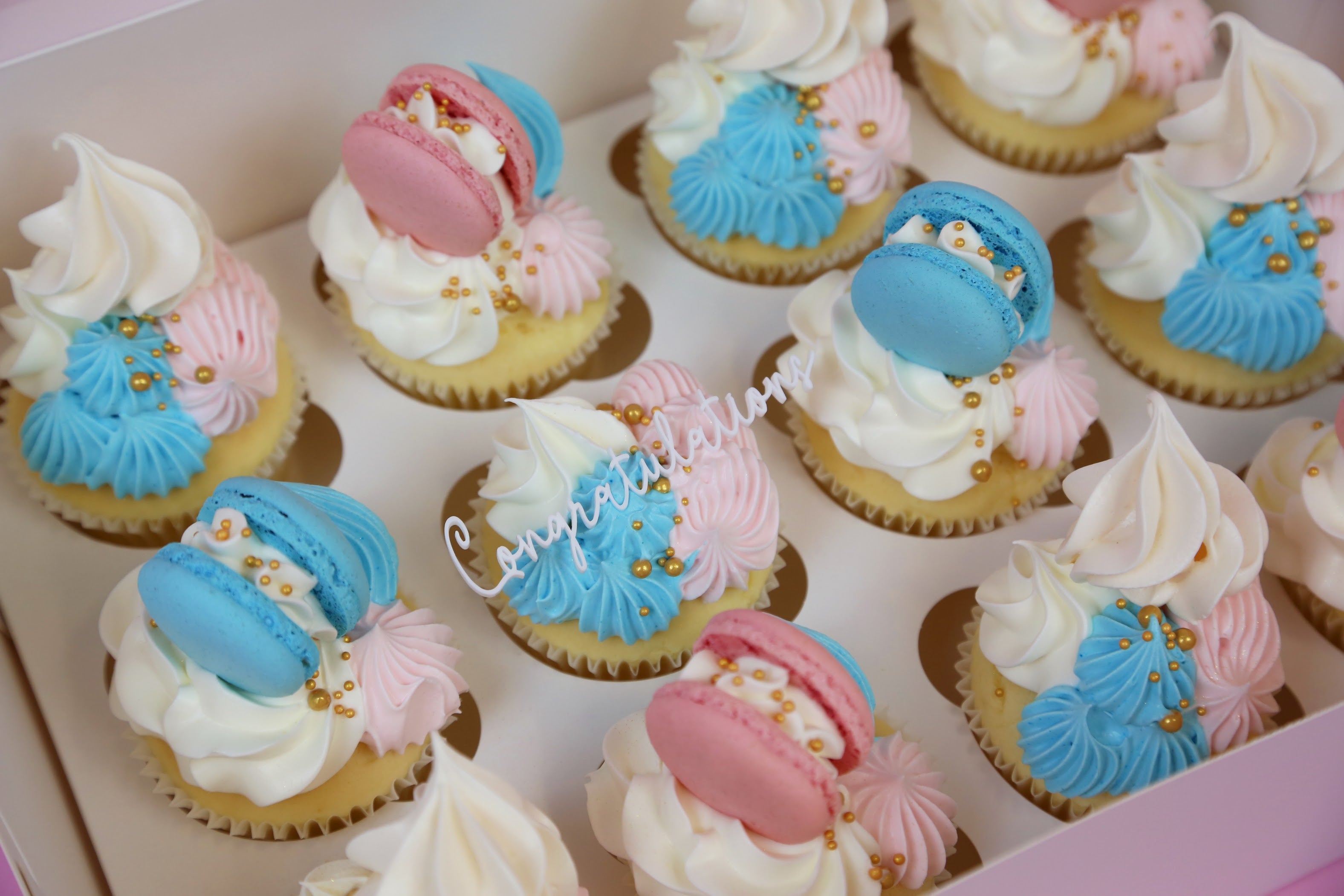 Loaded Cupcakes: Choose your size, colour & topper