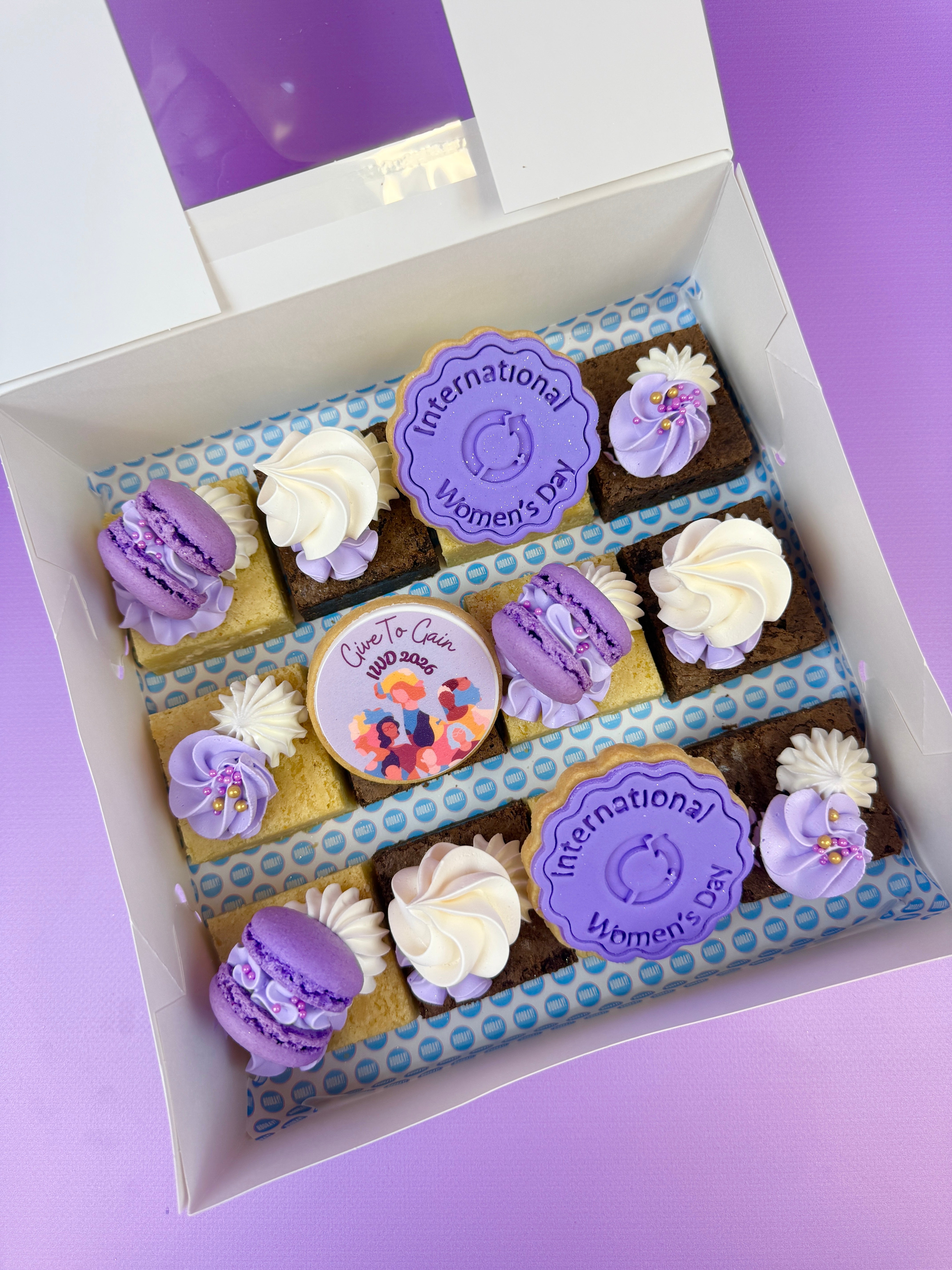 International Women's Day // 6 or 12 Brownies