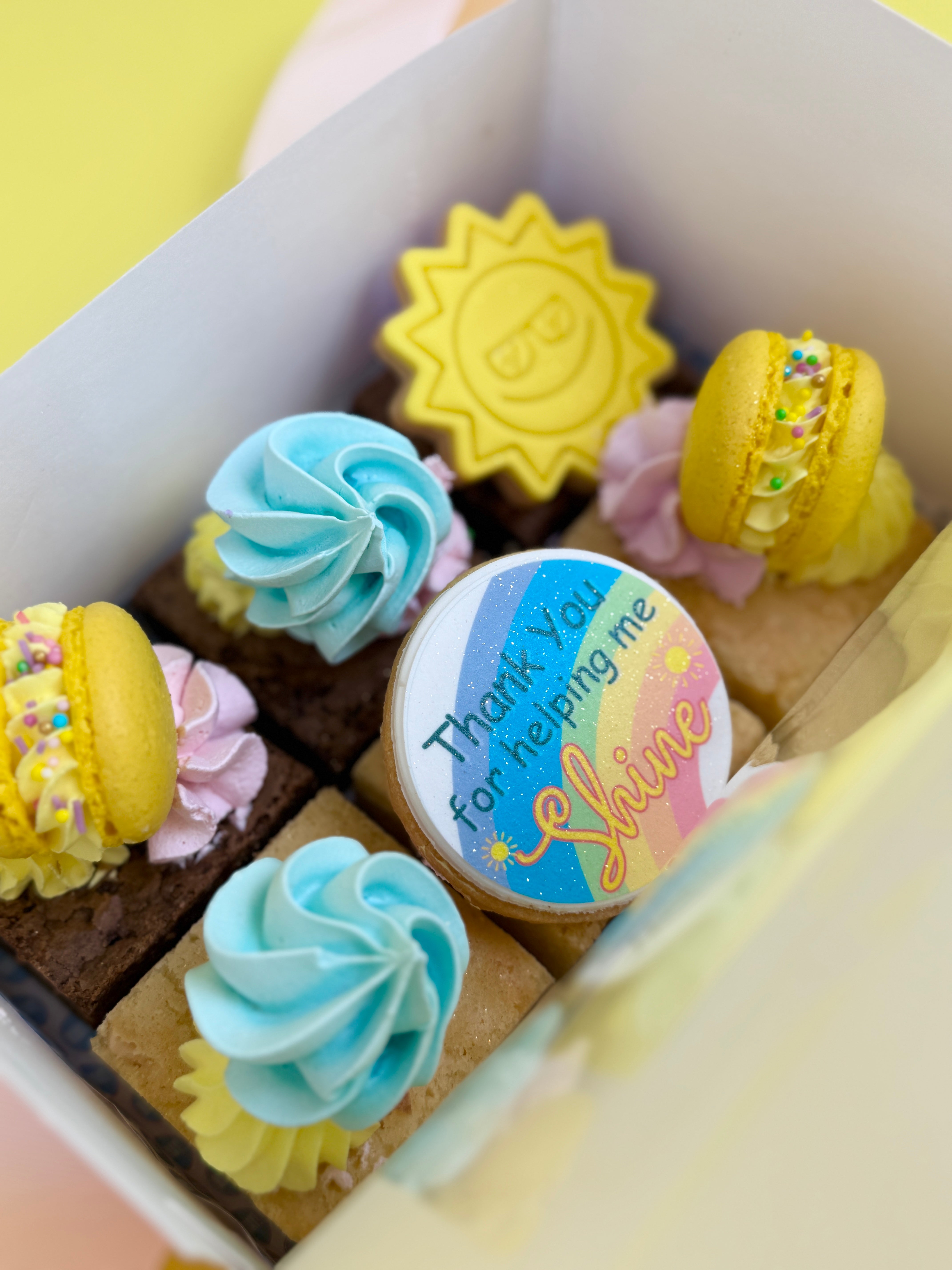 Teacher's Box // 6 or 12 Brownies