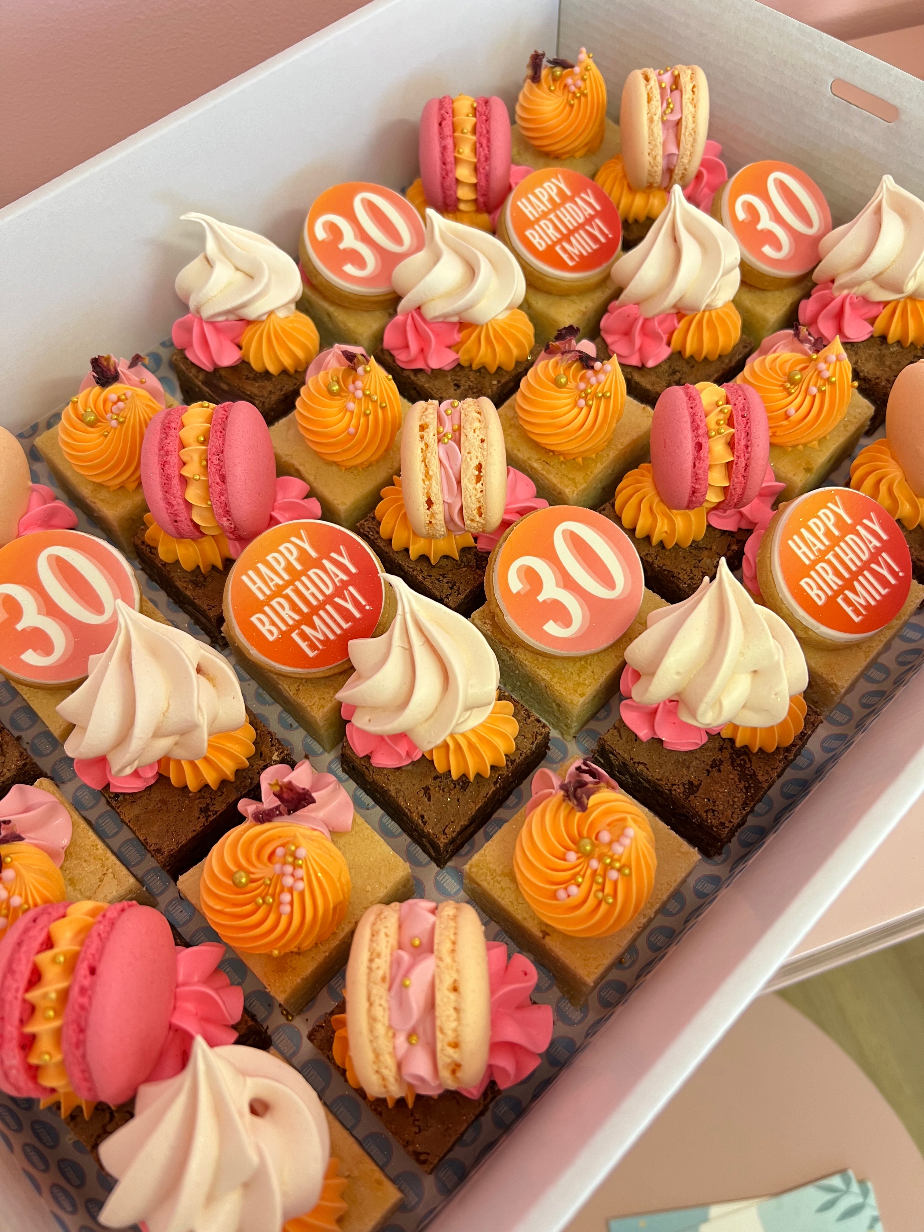 35 or 50 Slice Event Box