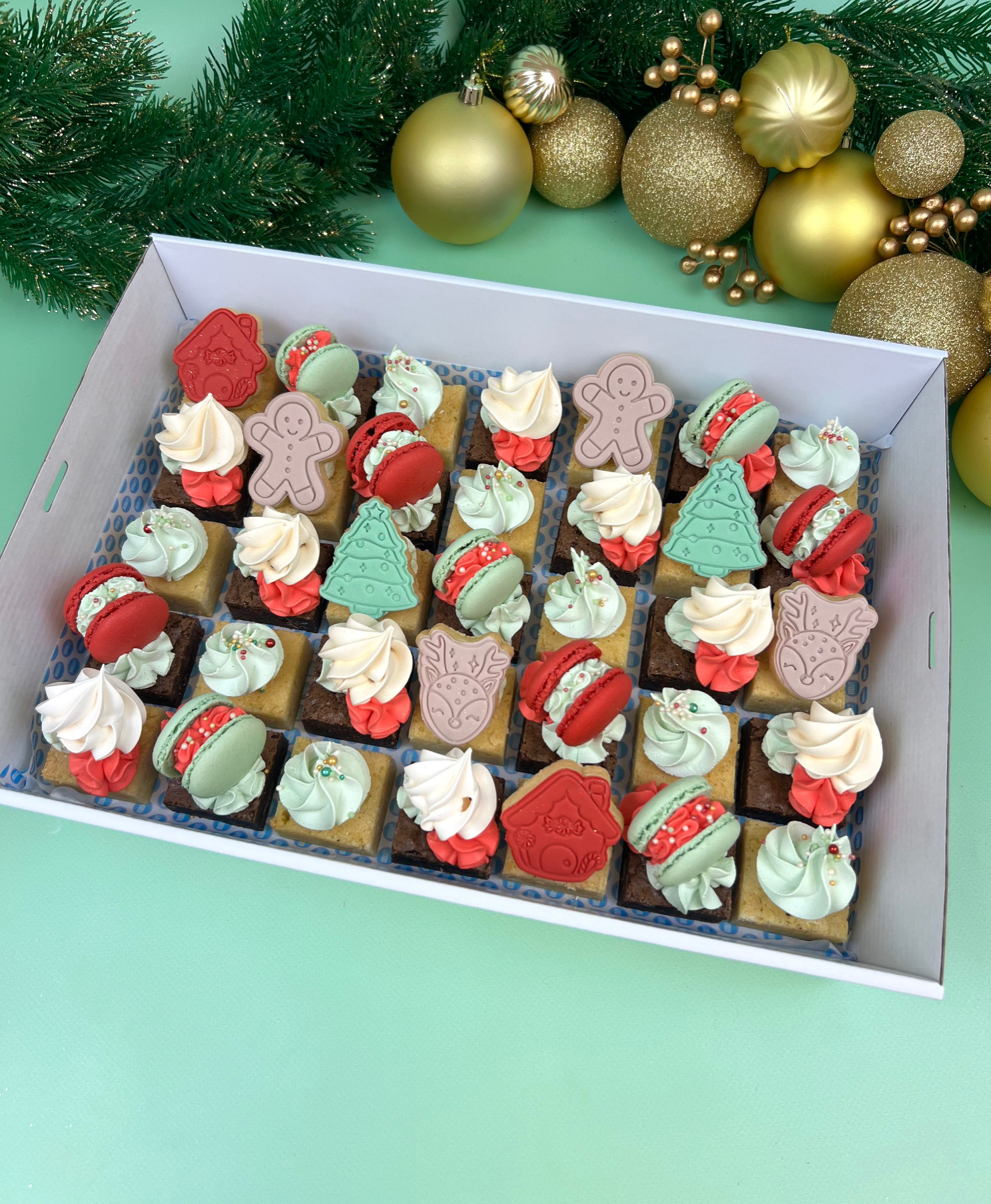 Christmas 35 or 50 slice event box (48hrs notice req)