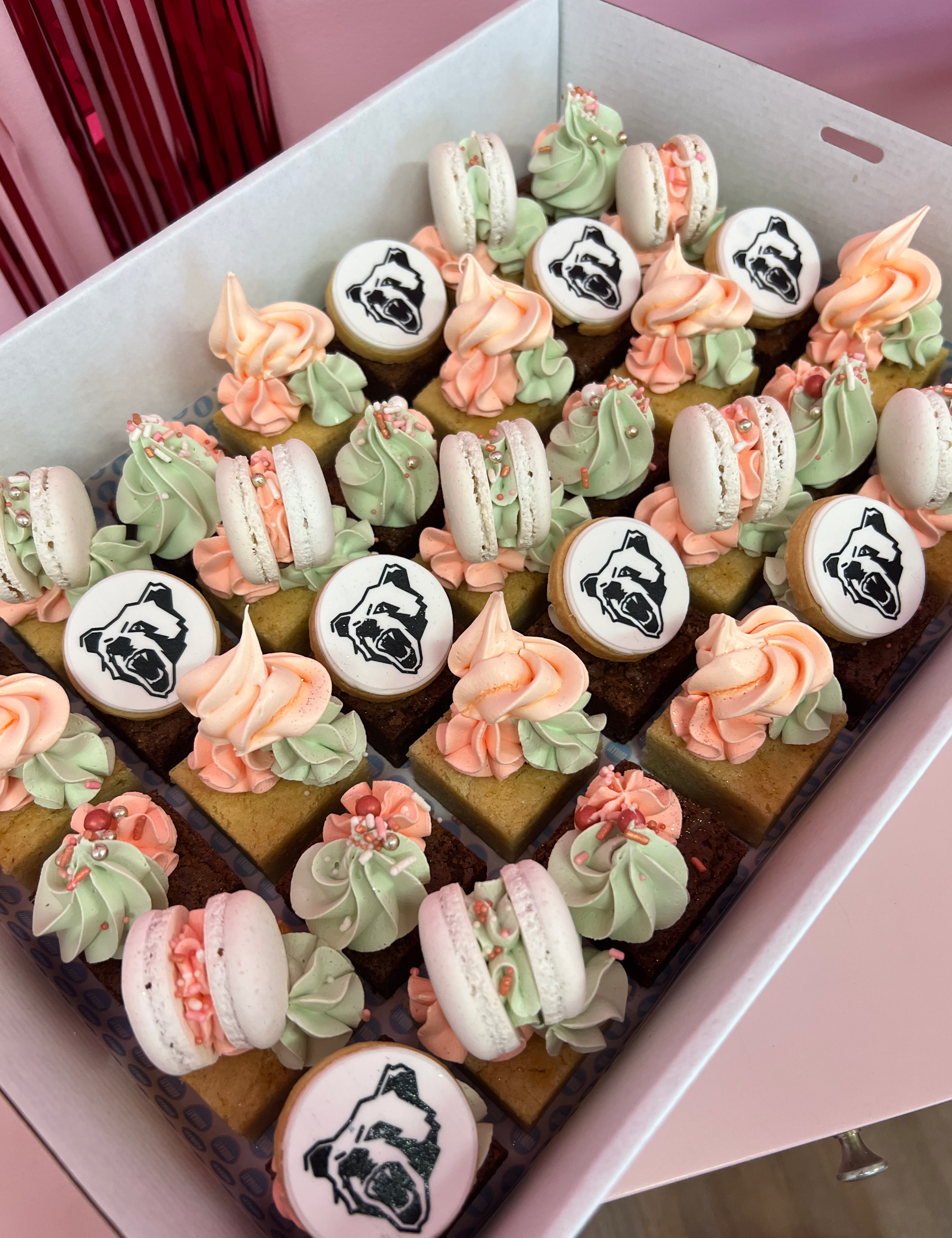 35 or 50 Slice Event Box