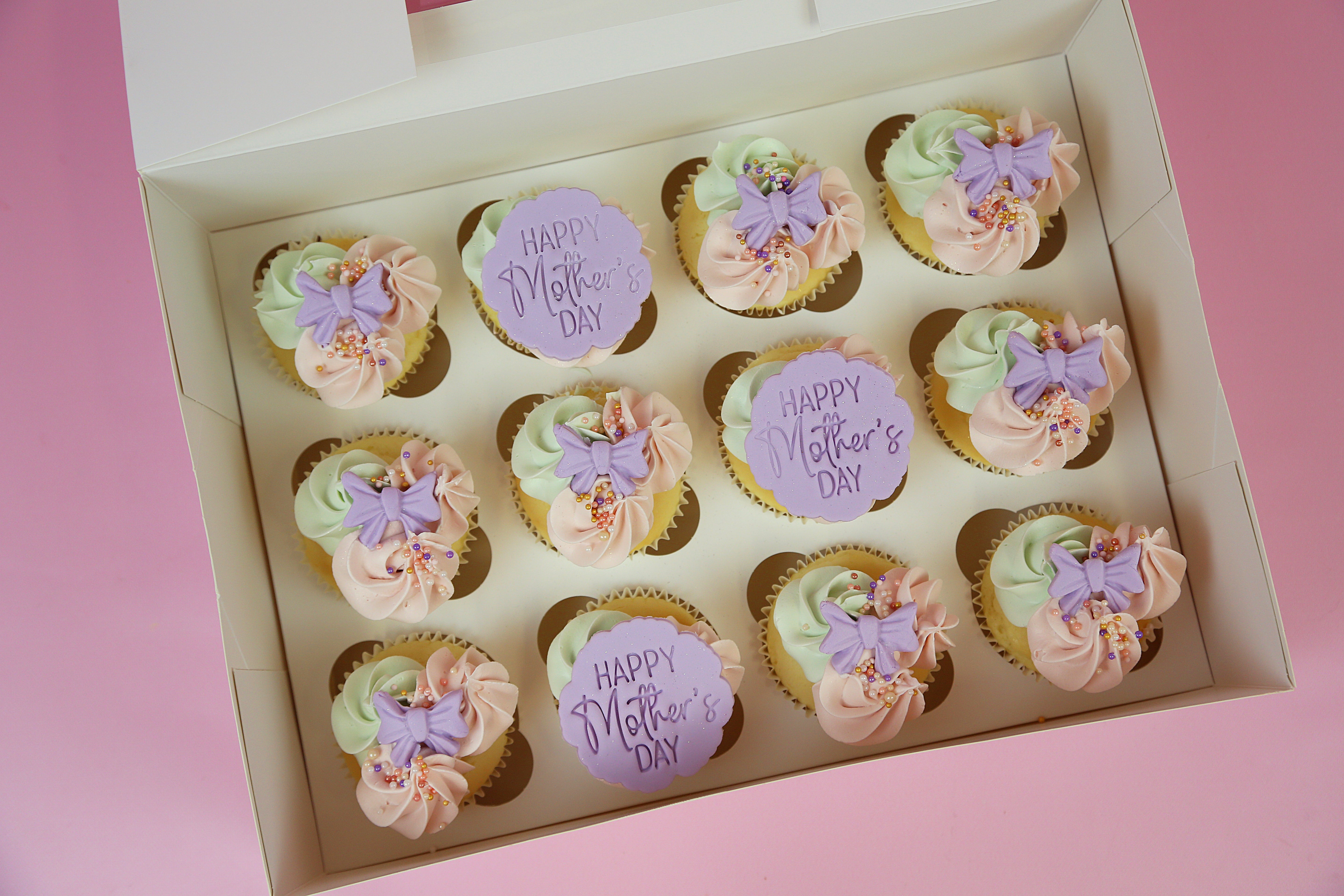 Mother's Day Cupcakes // 6, 12 or 24