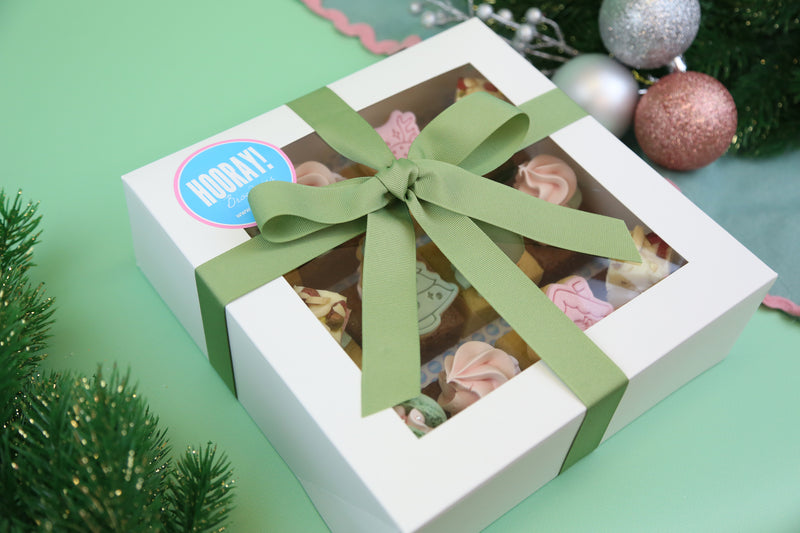 Christmas Dessert Box- With 1 x image