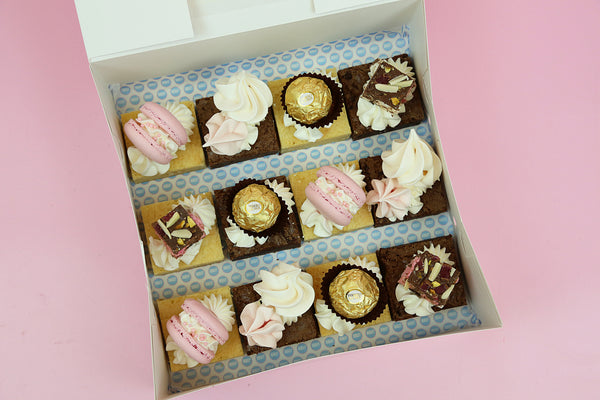 Dessert Gift Box- Choose Your Colour