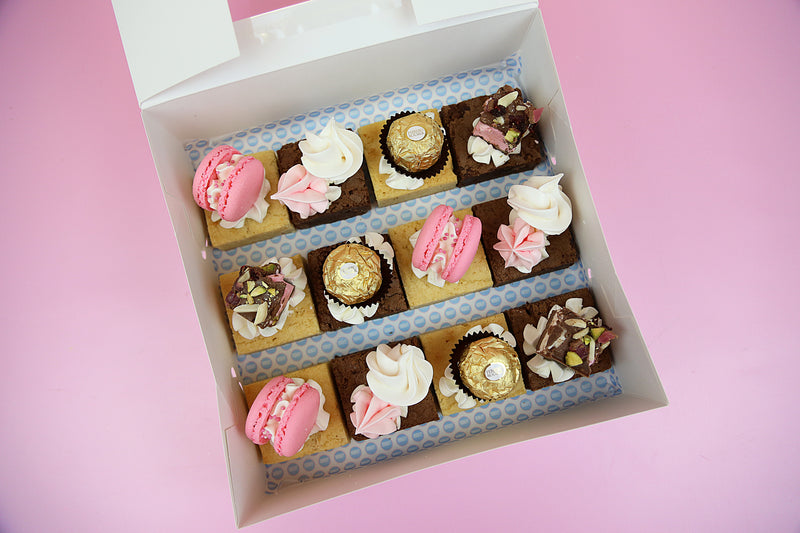 Dessert Gift Box- Choose Your Colour