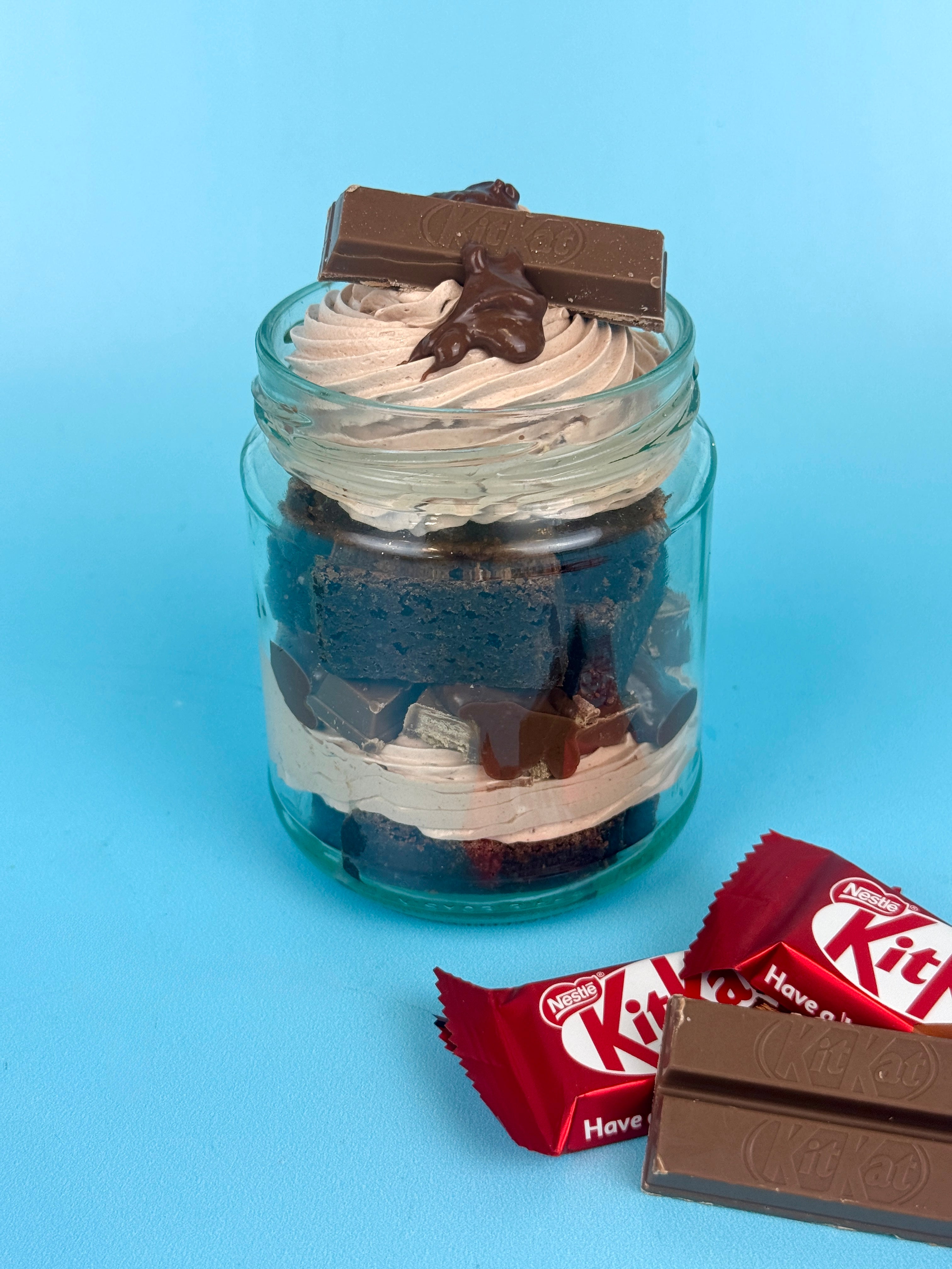 NEW!   KitKat Brownie Jar