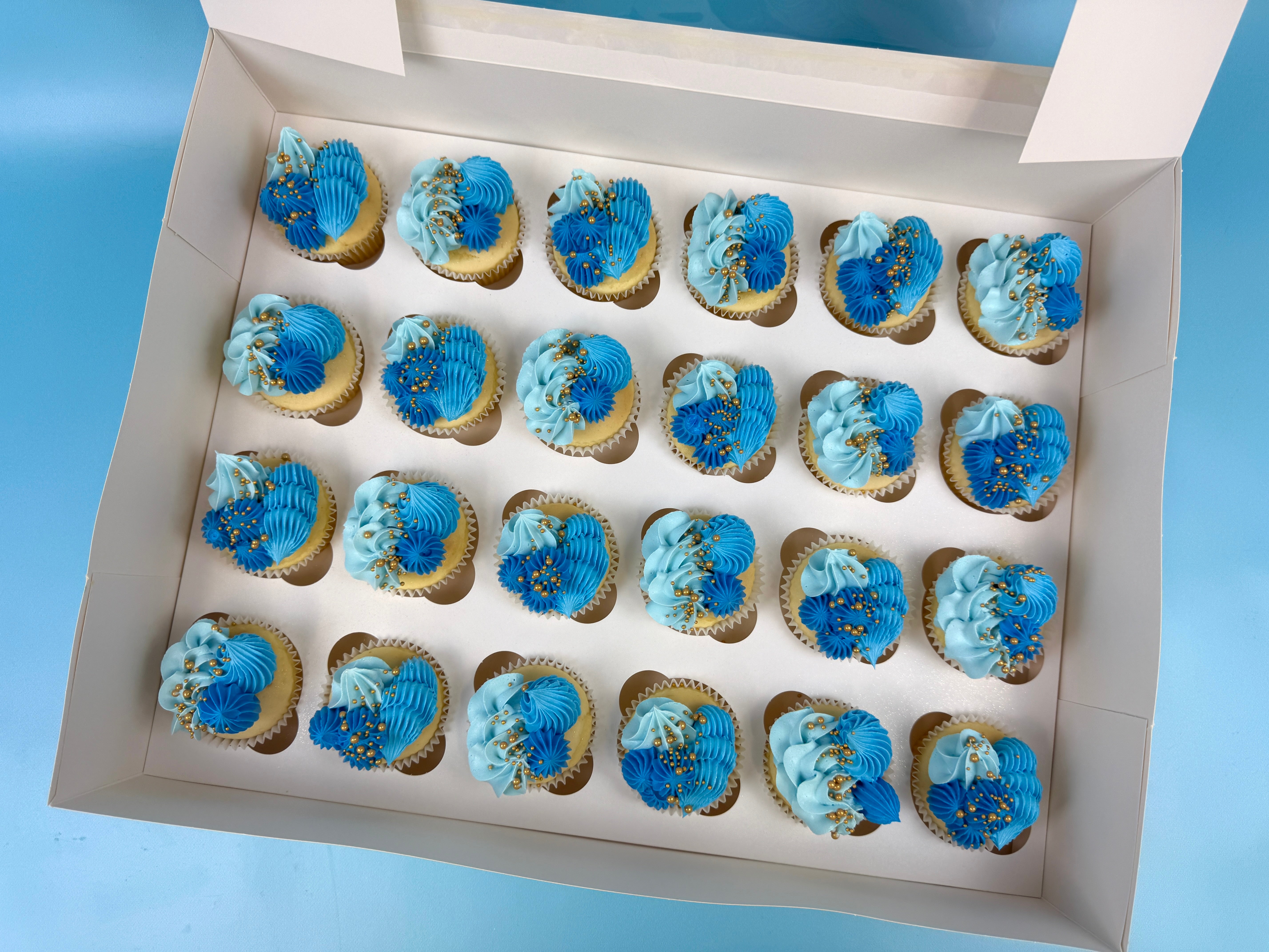 Cupcakes: Choose your size & colour