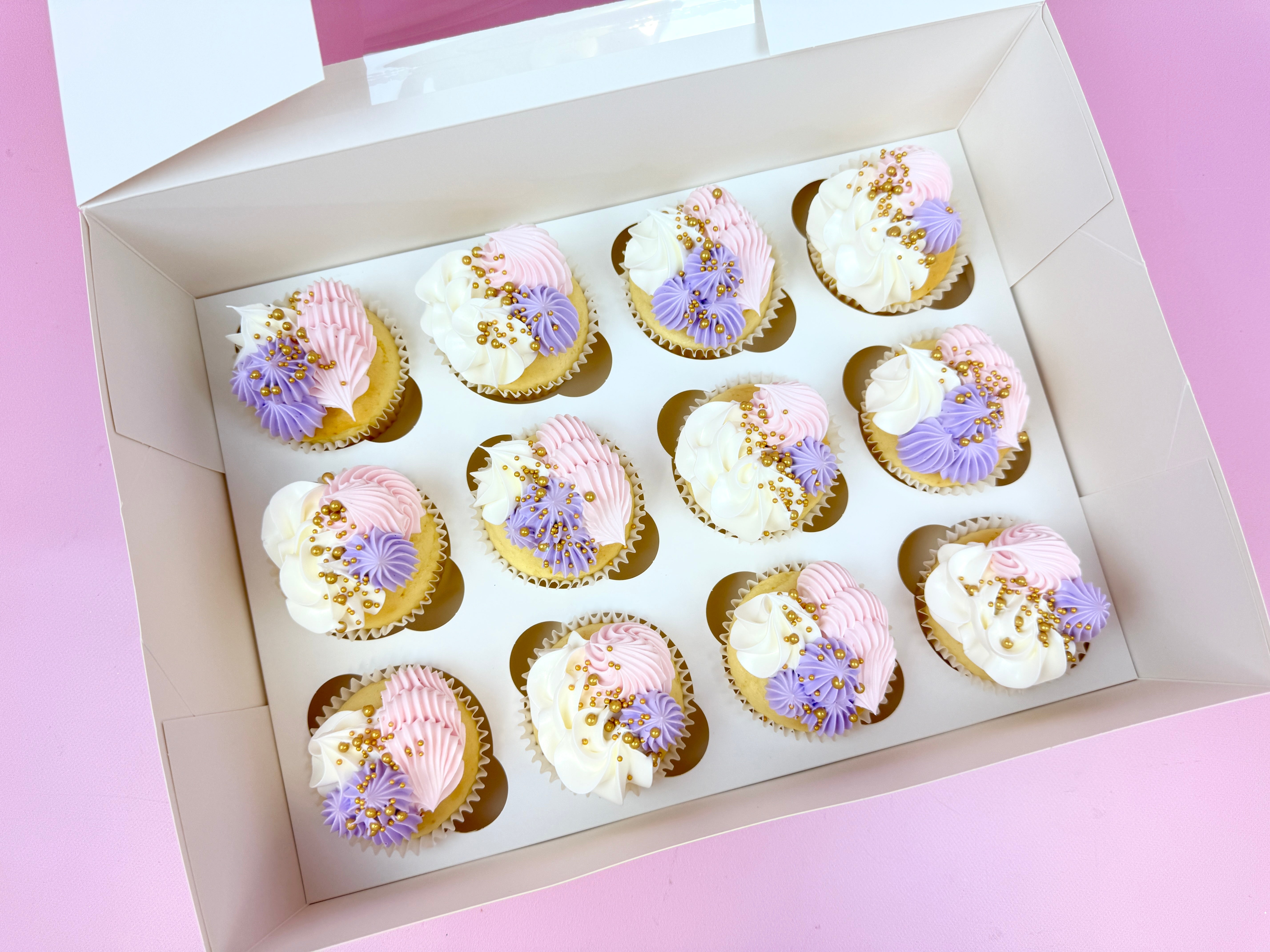 Cupcakes: Choose your size & colour