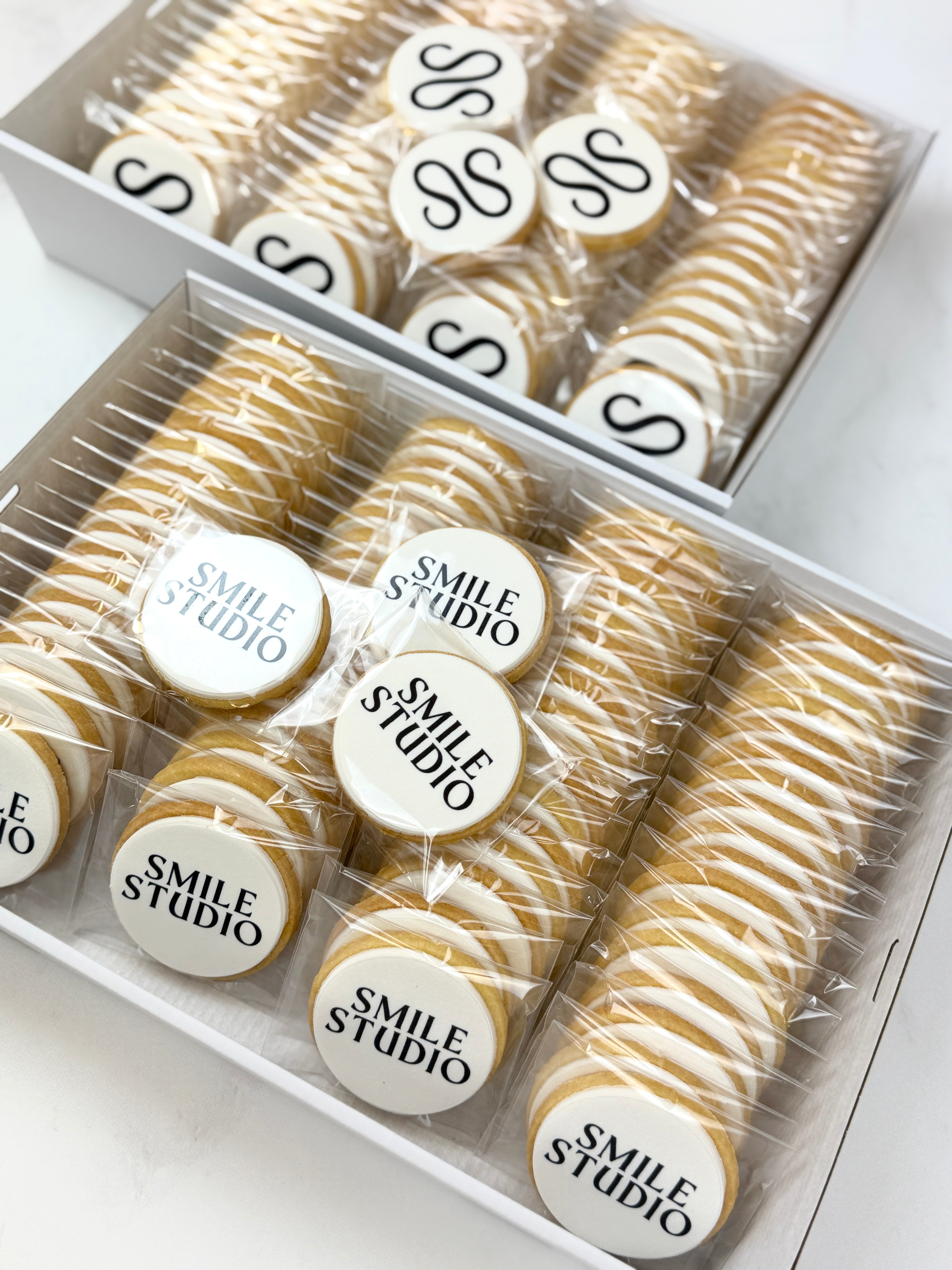 Round Image Cookies // Upload your own custom images