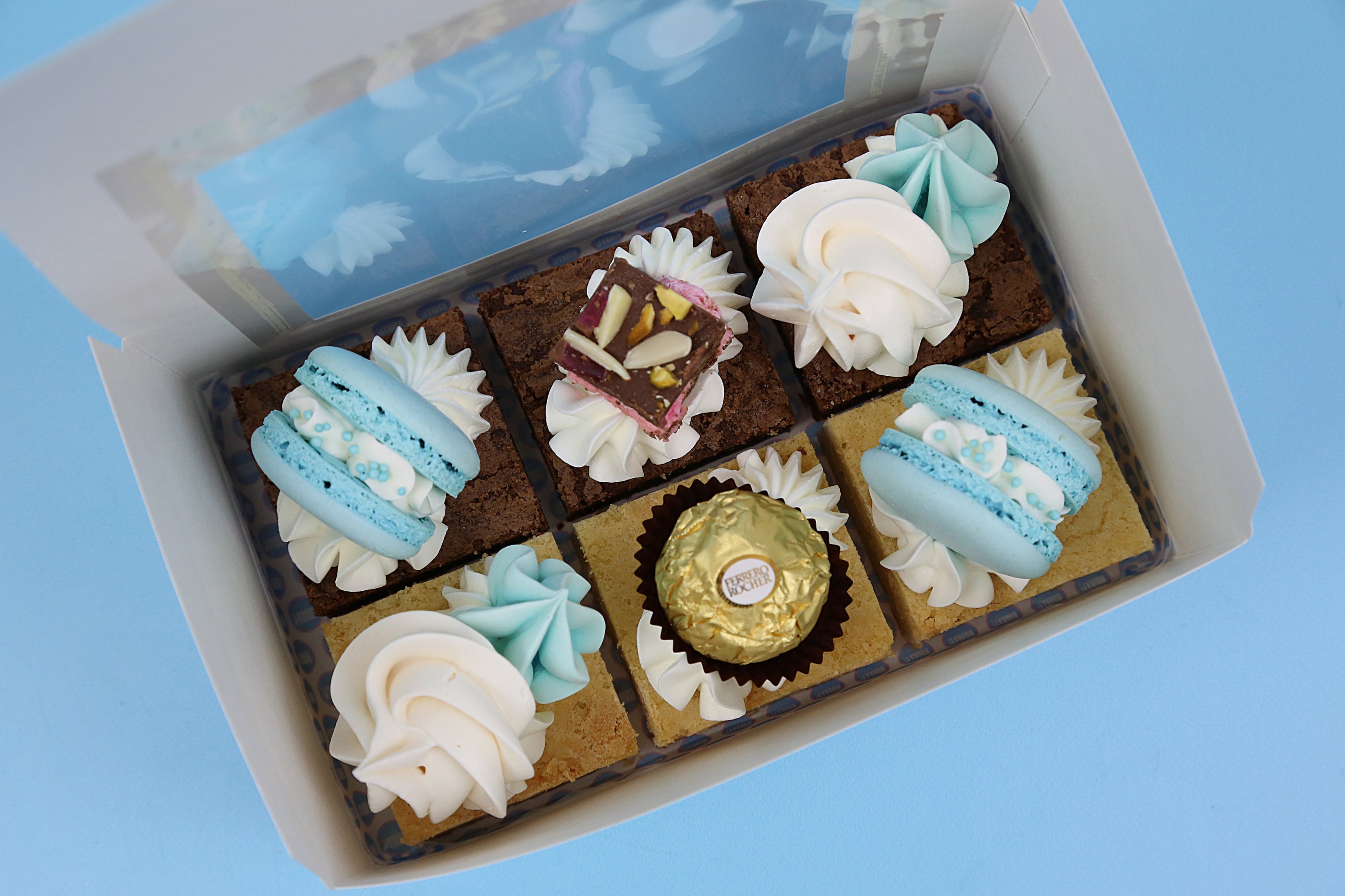 Dessert Gift Box // Choose your Colour // 6 or 12 Brownies