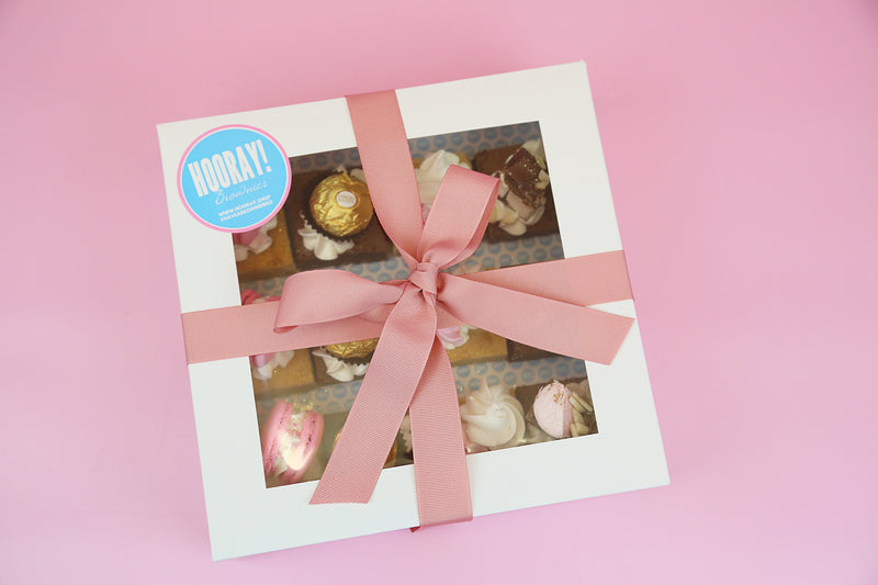Dessert Gift Box- Choose Your Colour